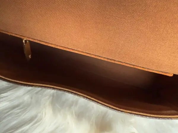 Louis Vuitton Mini Looping - Image 5