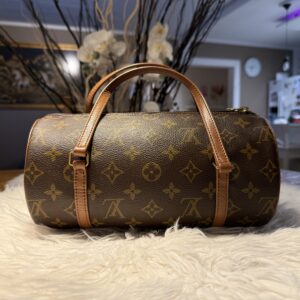 Louis Vuitton Papillon 26