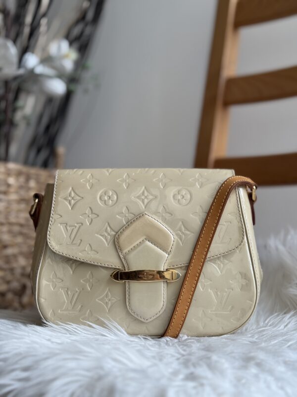 Louis Vuitton Bellflower Vernis