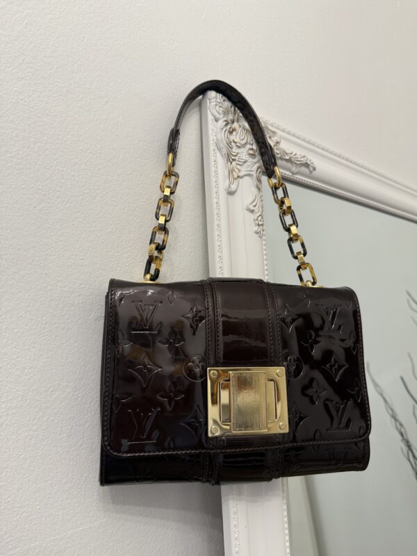 Louis Vuitton Monogram Vernis Vermont Avenue