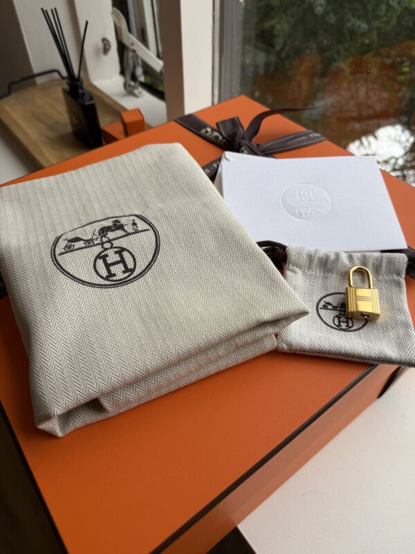 Hermes Herbag 31 RougeH/Rouge H - Image 19