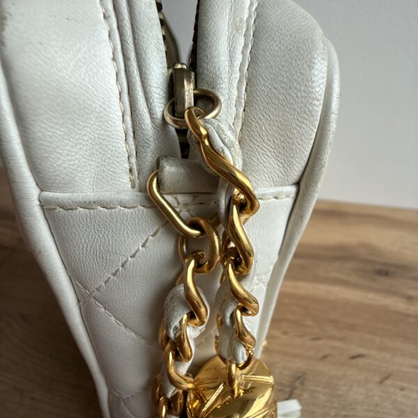 Chanel Tassel Camera Bag Lambskin White - Image 11