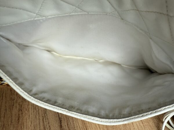 Chanel Tassel Camera Bag Lambskin White - Image 23