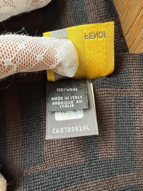 Fendi Zucca 100% Wool Scarf - Image 4