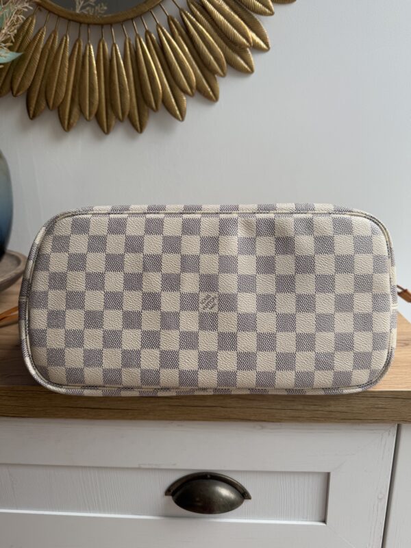 Louis Vuitton Neverfull MM Damier Azur - Image 9