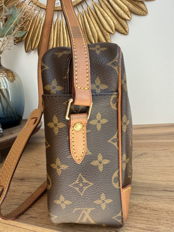 Louis Vuitton Trocadero 30 Monogram - Image 20