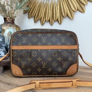 Louis Vuitton Trocadero 27 Monogram Canvas