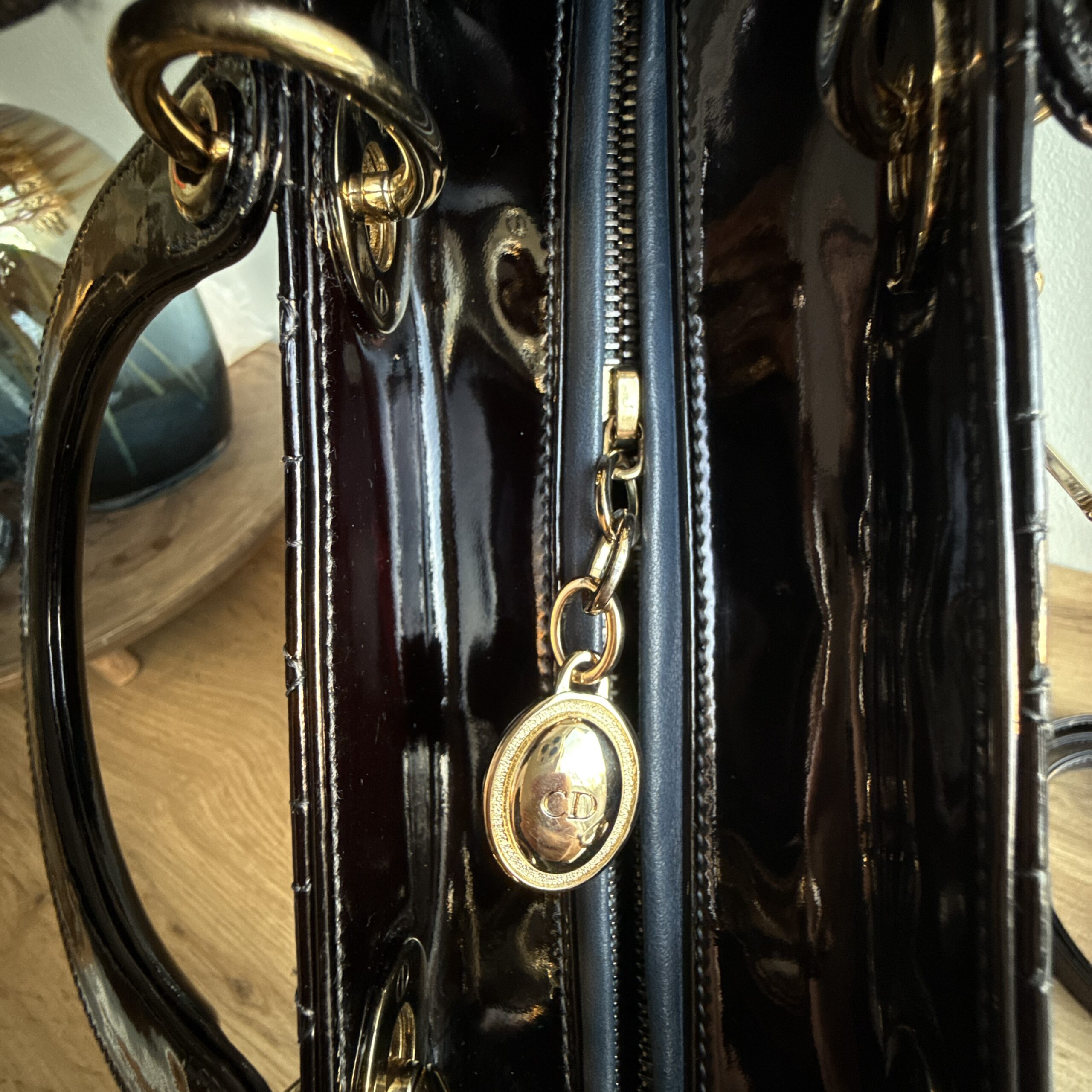 Lady Dior Medium Patent - Image 18