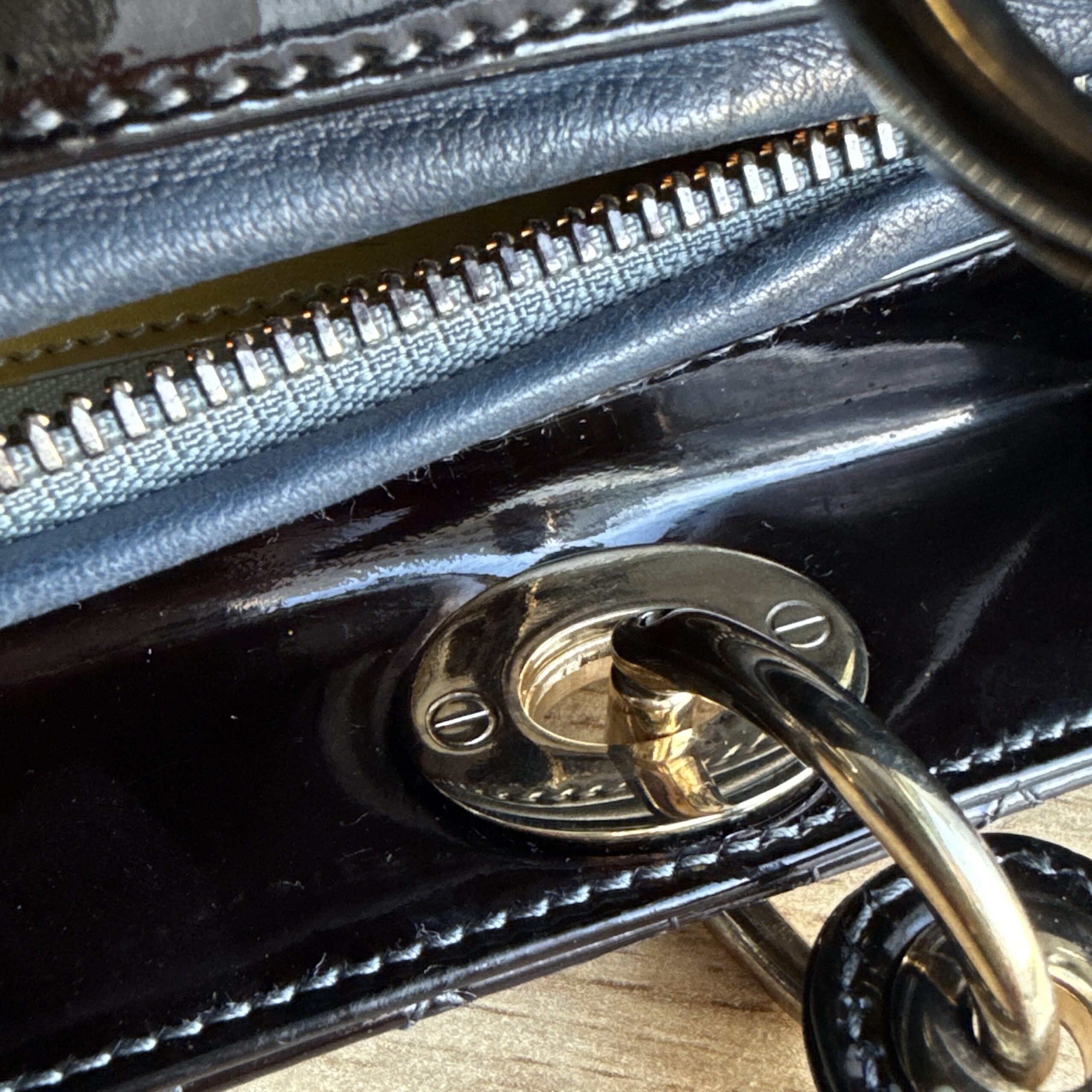 Lady Dior Medium Patent - Image 16