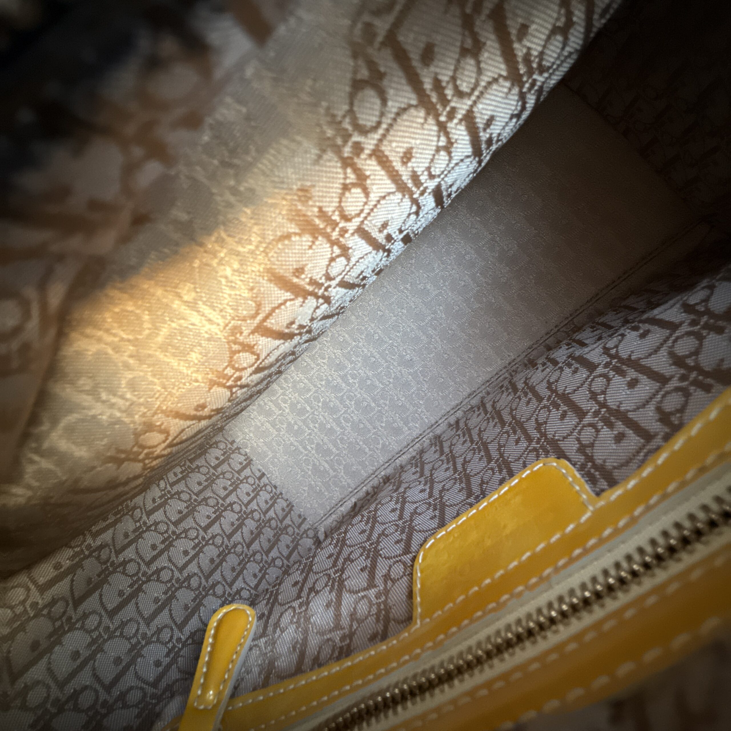 Lady Dior Medium Patent - Image 13