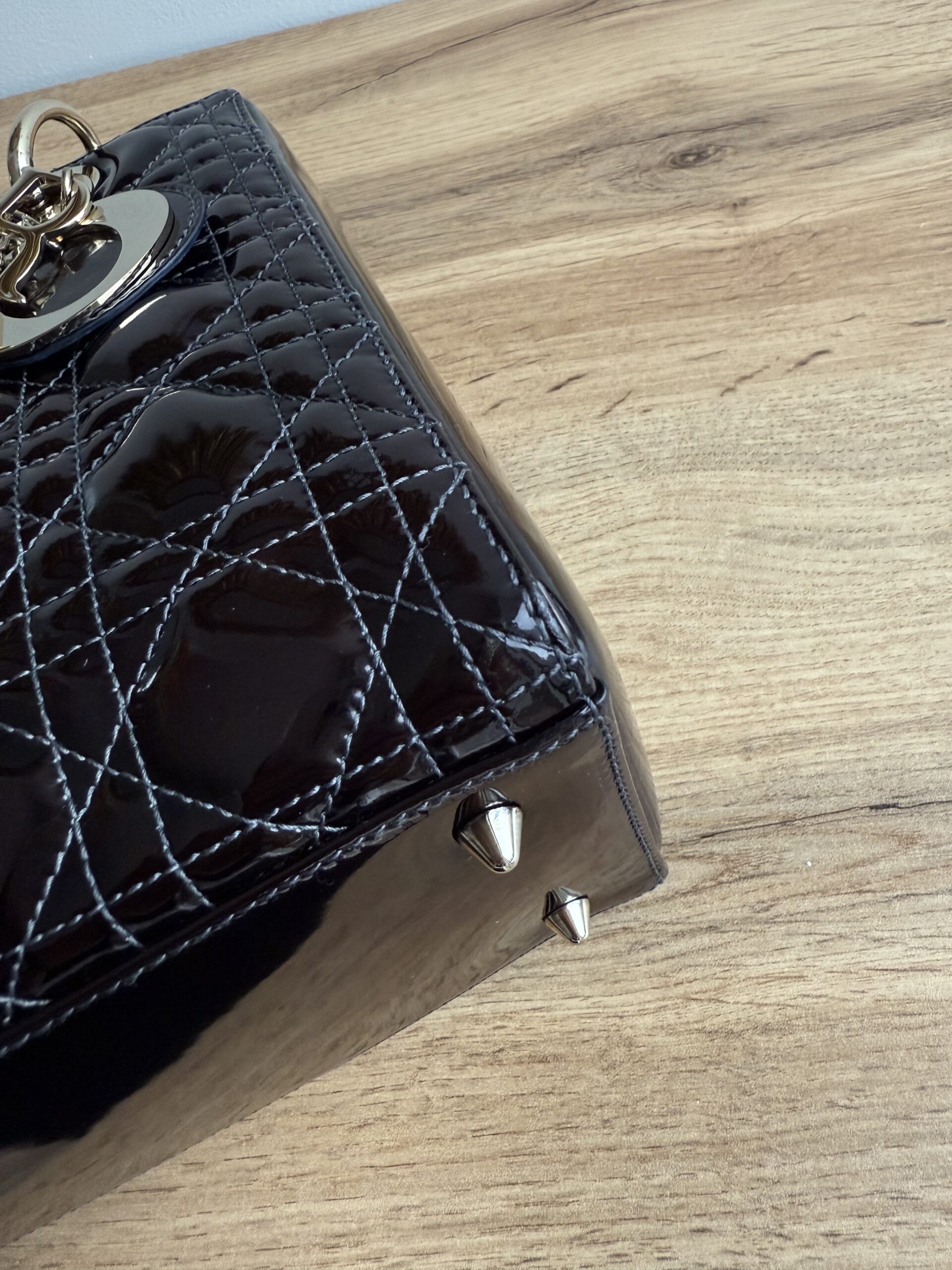 Lady Dior Medium Patent - Image 8