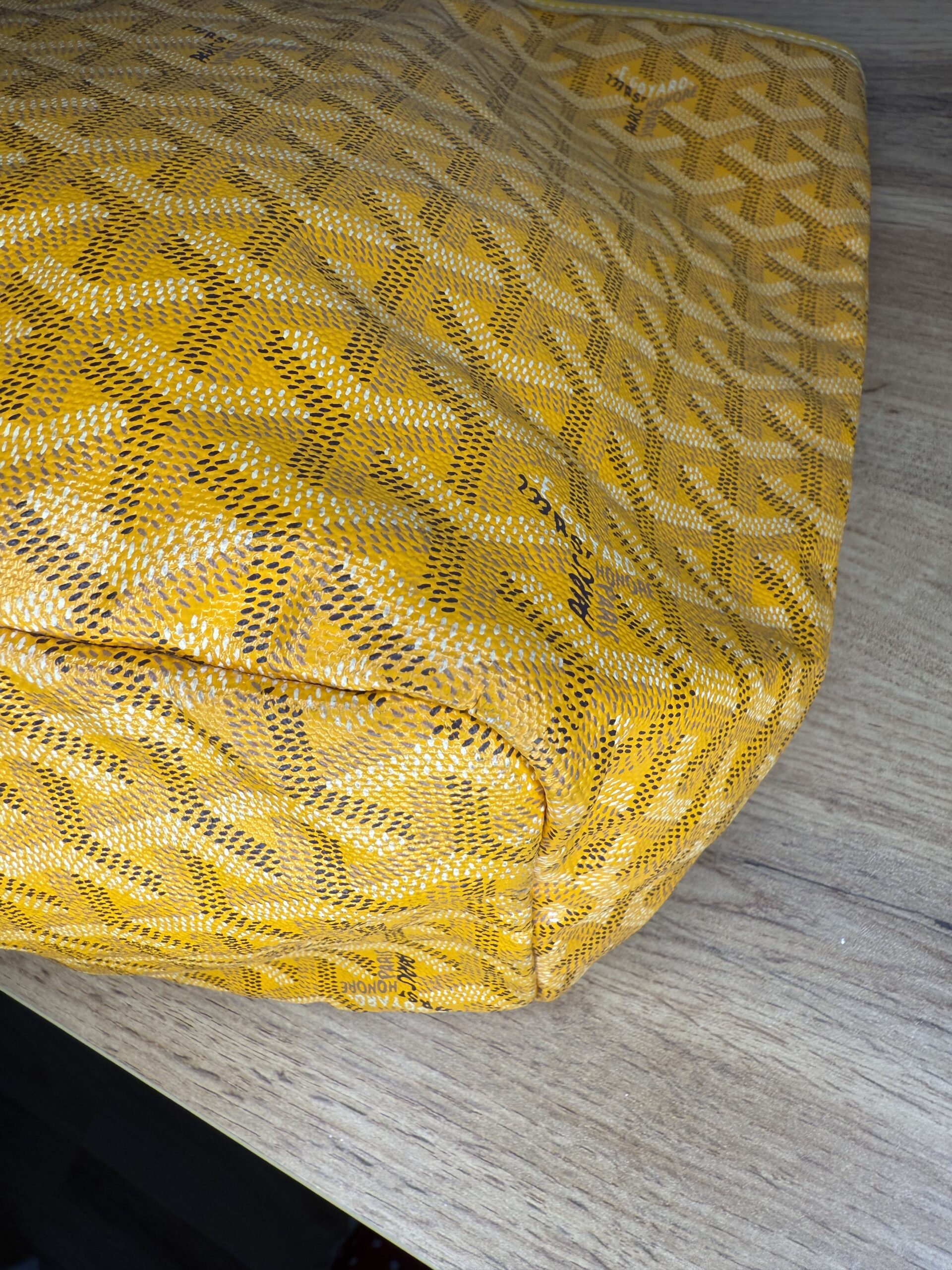 Goyard Saint Louis PM - Image 14