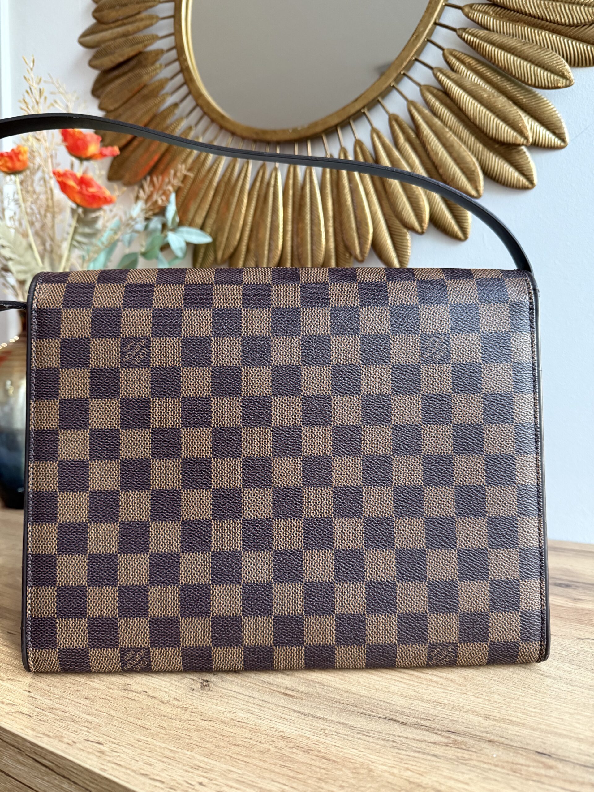 LOUIS VUITTON Tribeca Long Damier Ebene - Image 4