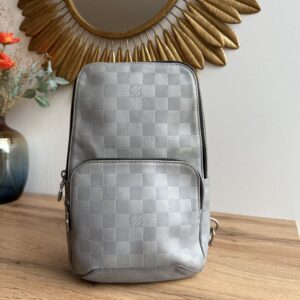 LOUIS VUITTON Avenue Sling Bag Damier Infini
