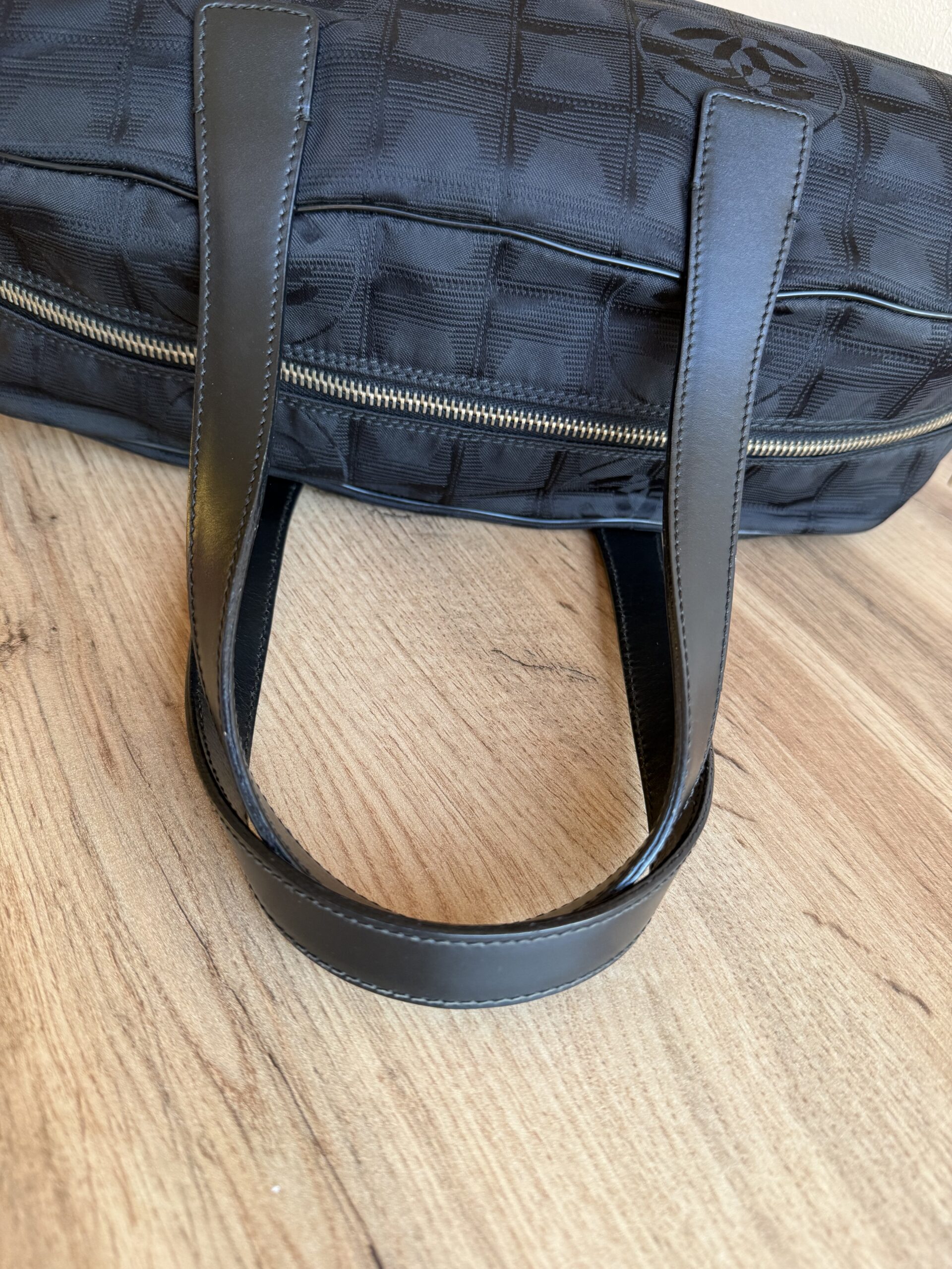 CHANEL New Travel Line Boston Bag - Image 9