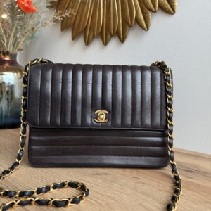 CHANEL Vintage Vertical Quilted Flap Bag