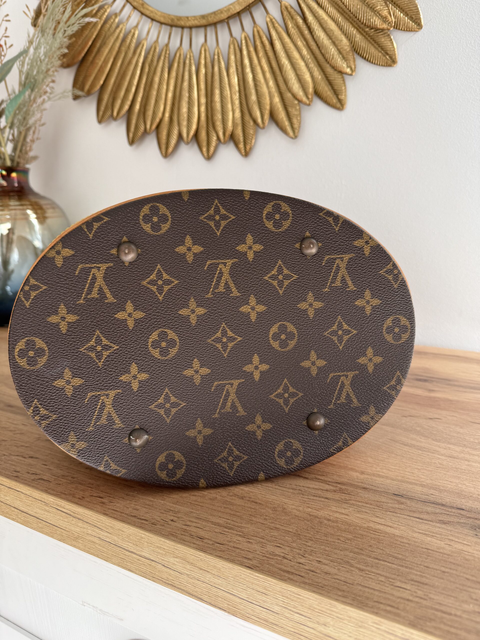 LOUIS VUITTON Monogram Bucket GM - Image 10
