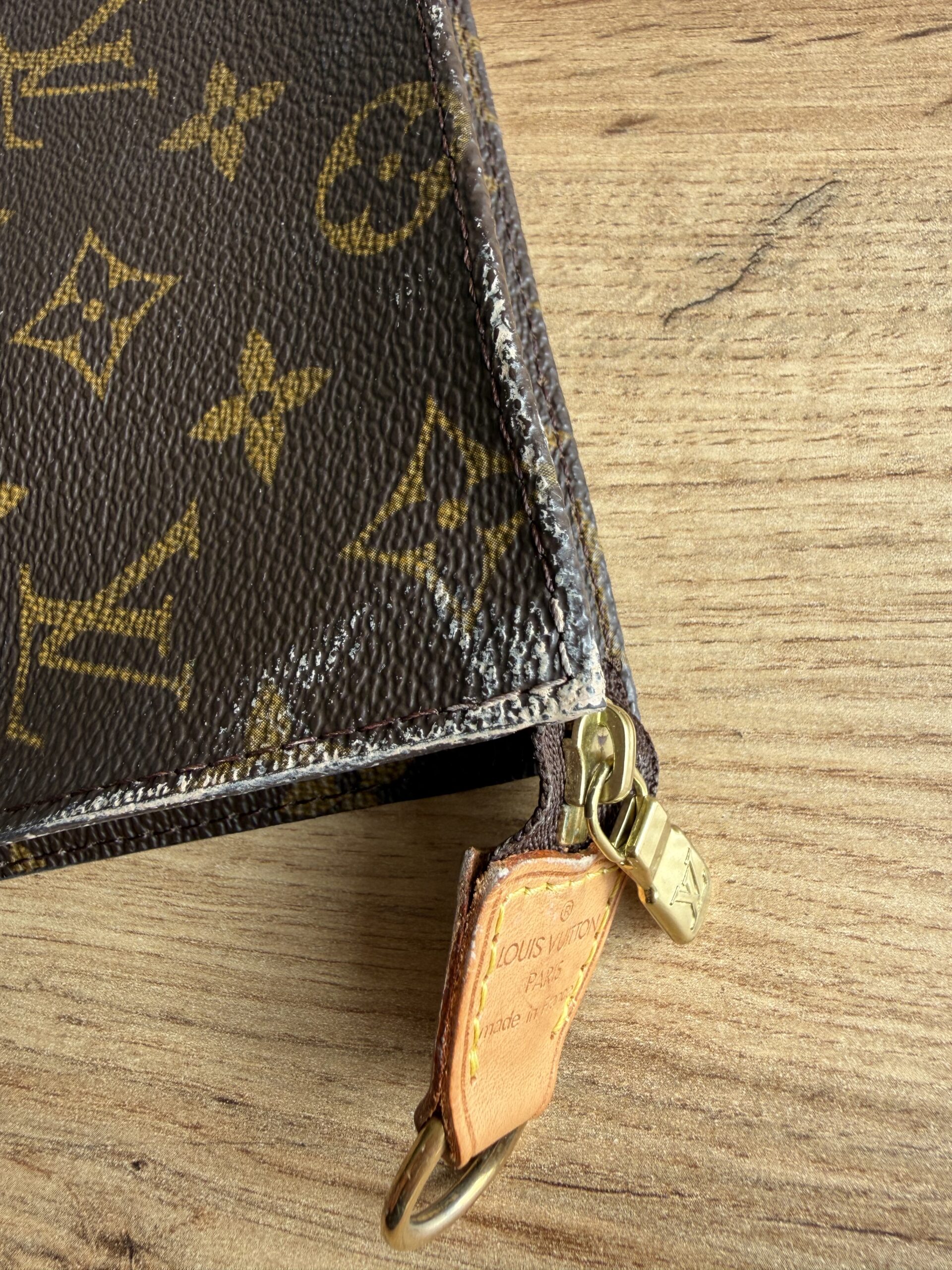 LOUIS VUITTON Monogram Bucket GM - Image 23