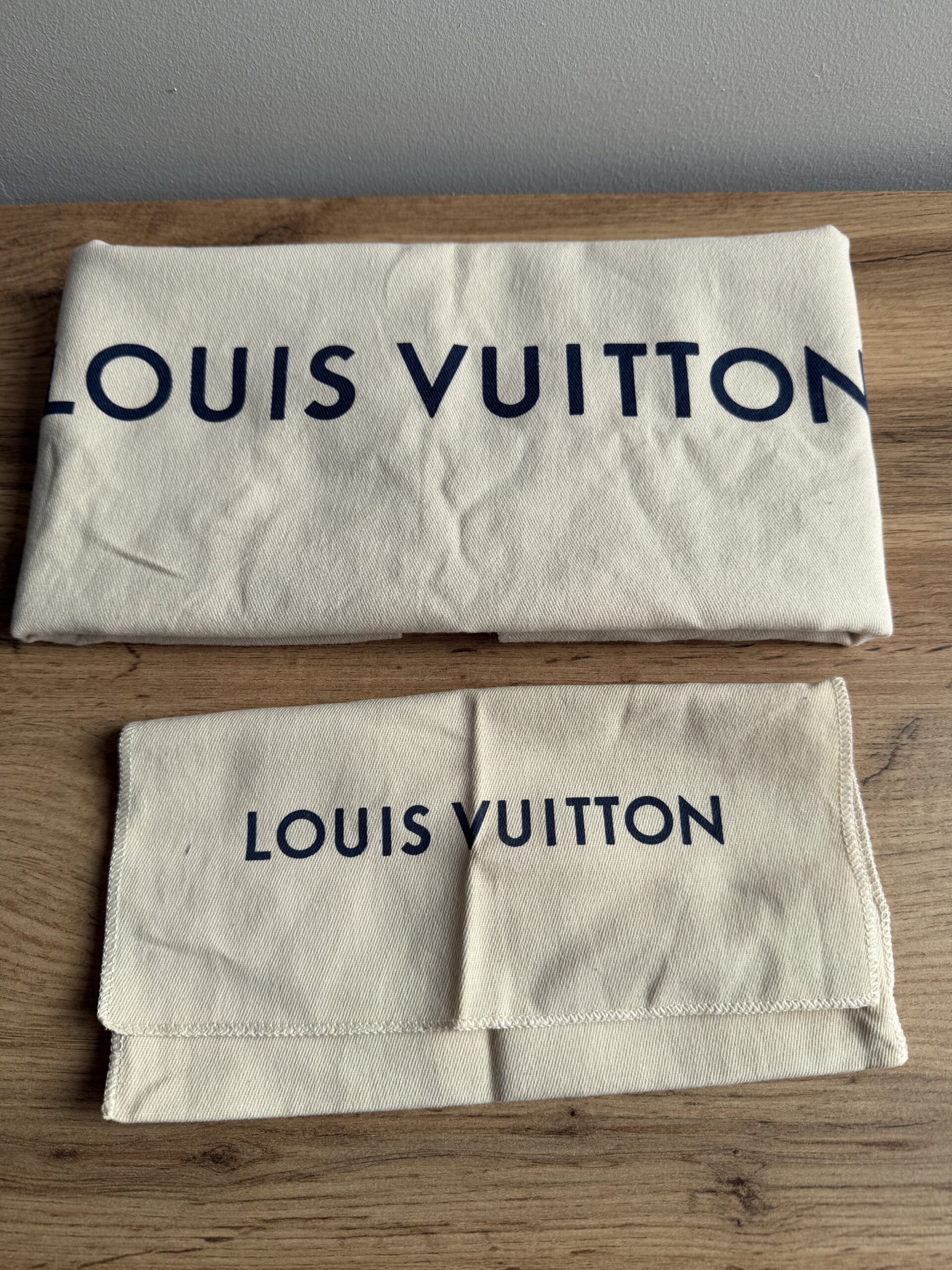 LOUIS VUITTON Monogram Bucket GM - Image 25
