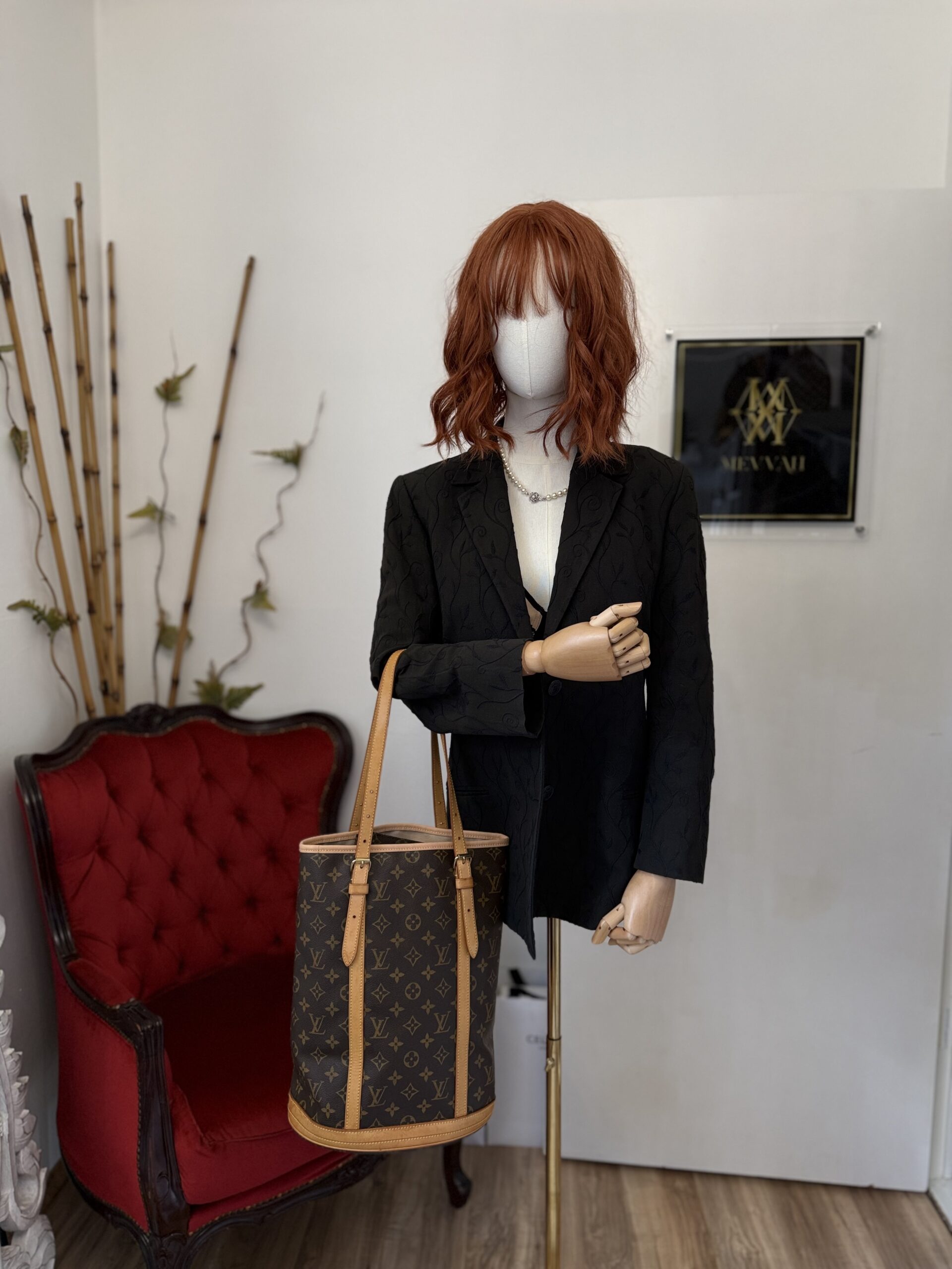 LOUIS VUITTON Monogram Bucket GM - Image 3