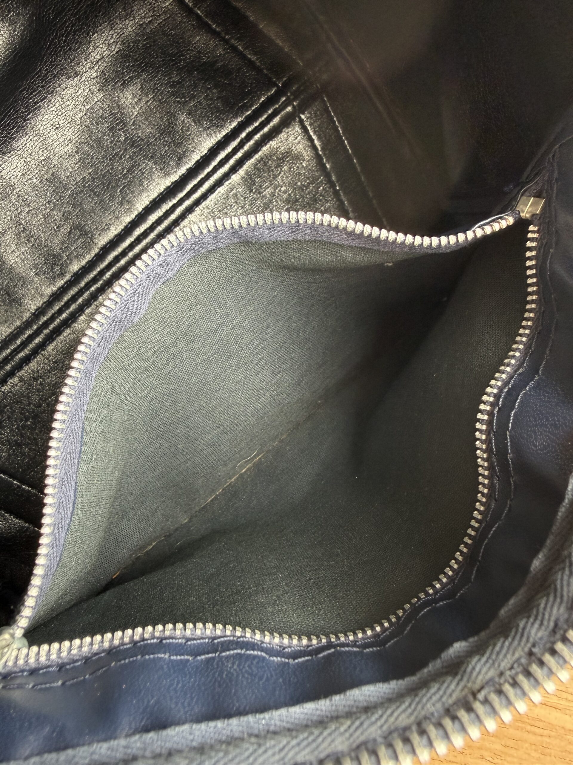 DIOR Vintage Oblique Boston Bag - Image 17