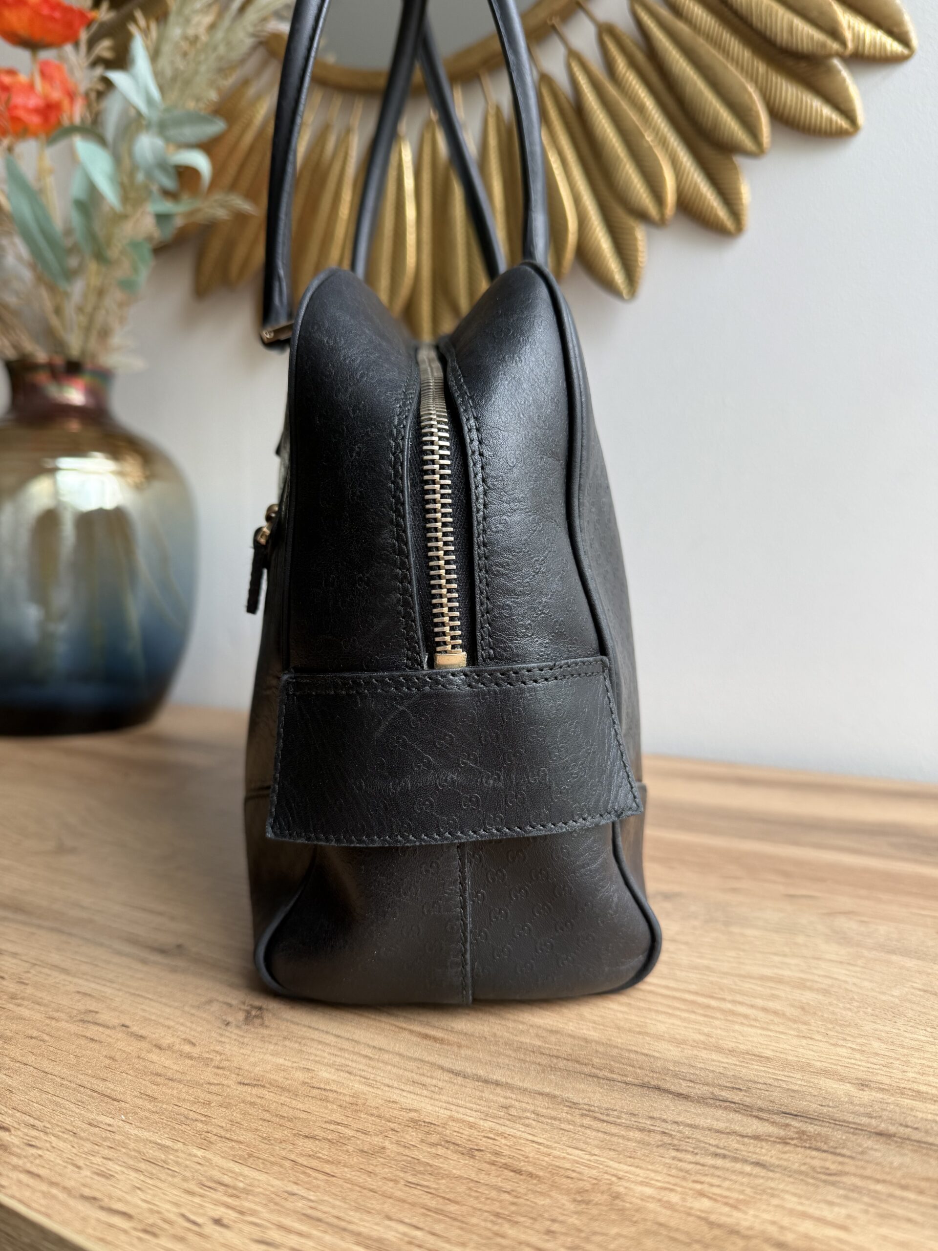 GUCCI Microguccissima Bowling Bag - Image 3