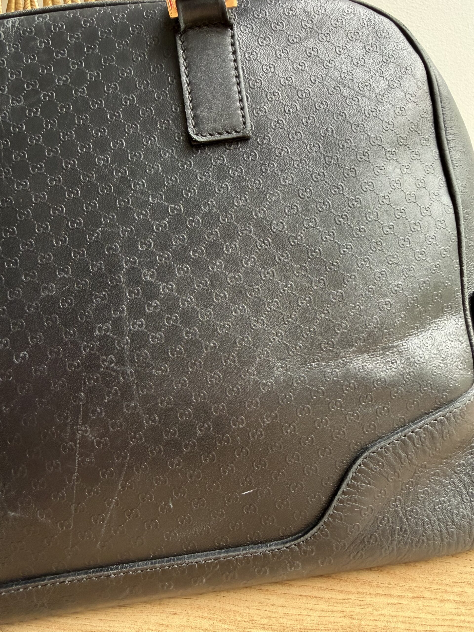 GUCCI Microguccissima Bowling Bag - Image 15